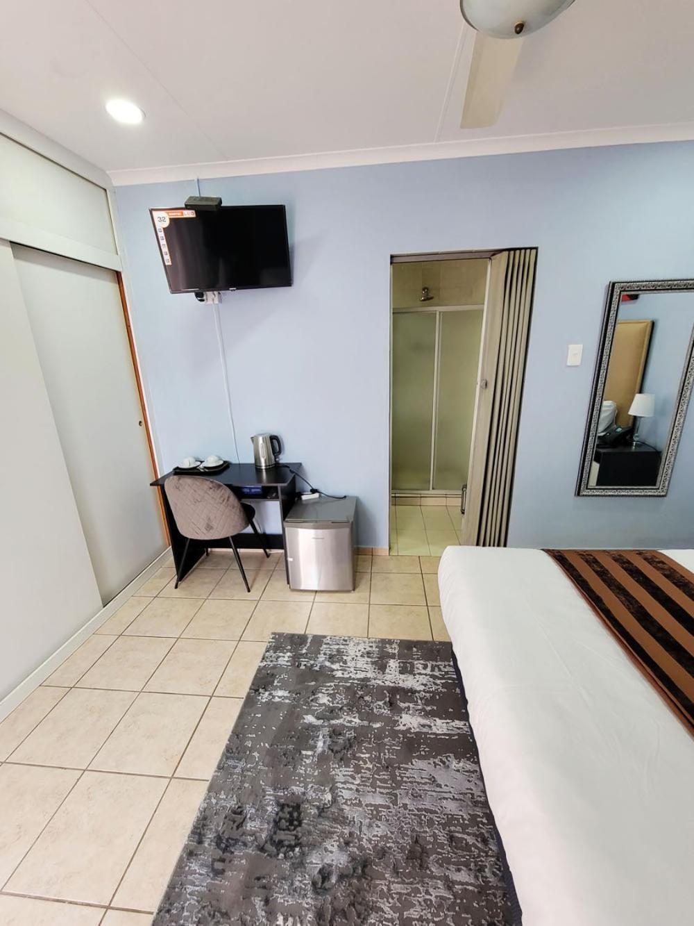 La-Nuel Guest Lodge Boksburg Dış mekan fotoğraf