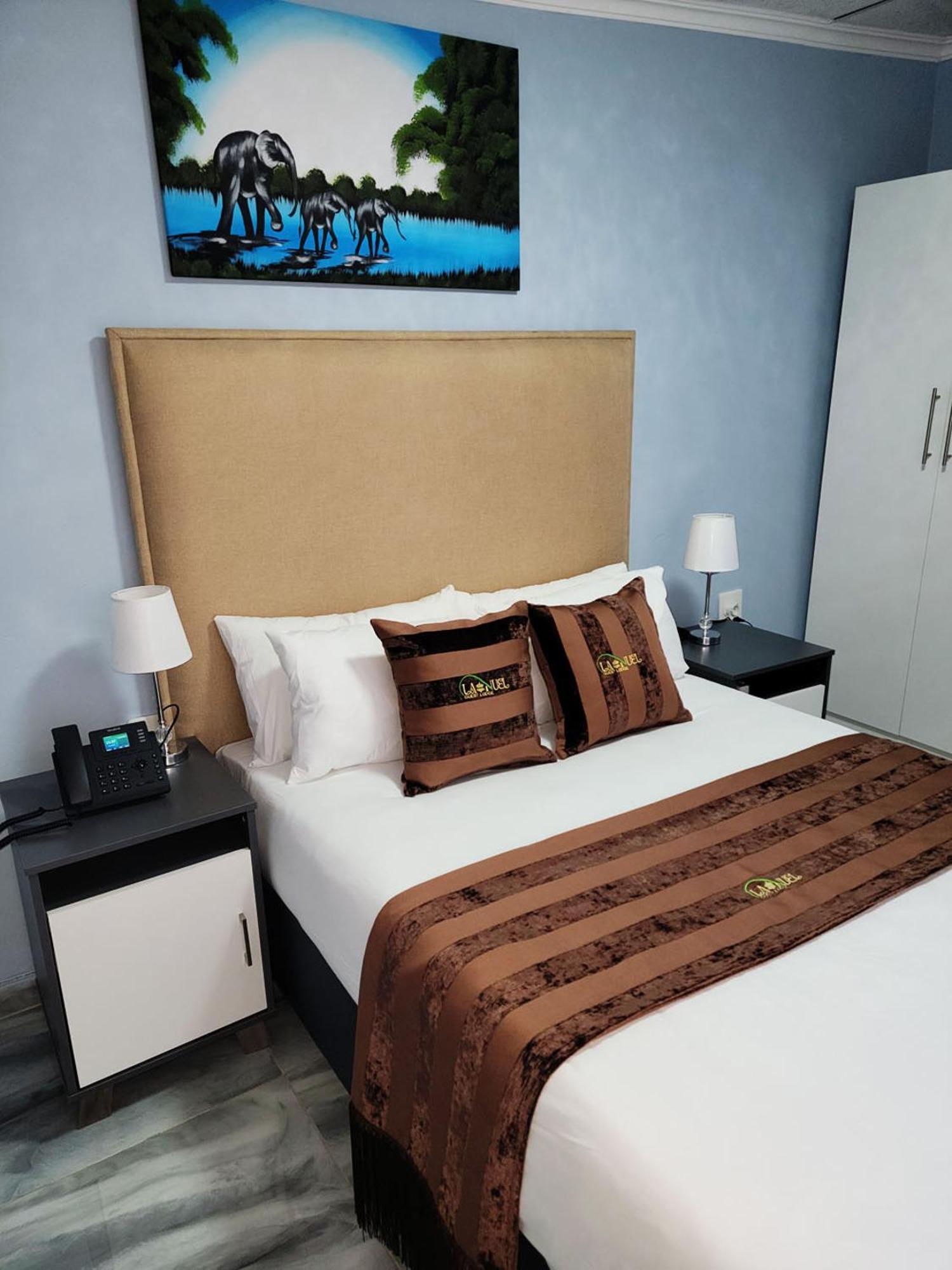 La-Nuel Guest Lodge Boksburg Dış mekan fotoğraf